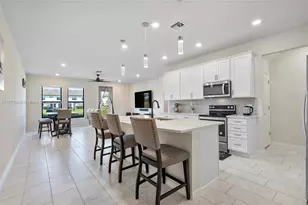 2157 S Appleton Cir S, Oakland Park, FL 33309 - Photo 6