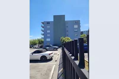 12500 NE 15th Ave #112, North Miami, FL 33161 - Photo 2