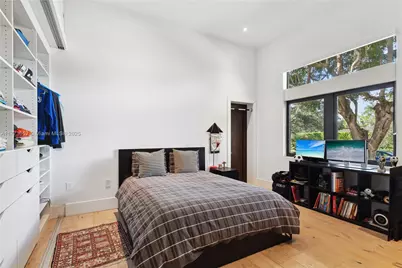 1060 Alfonso Ave, Coral Gables, FL 33146 - Photo 28