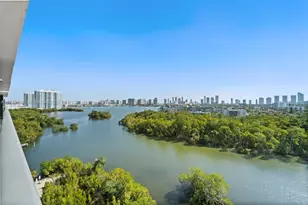 16385 Biscayne Blvd, North Miami Beach, FL 33160 - Photo 20