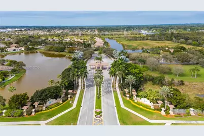 6231 SW 195th Ave, Pembroke Pines, FL 33332 - Photo 16
