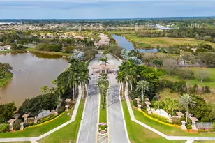 6231 SW 195th Ave, Pembroke Pines, FL 33332 - Photo 16