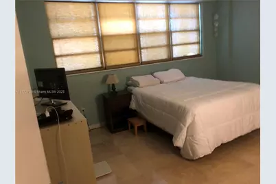 [Address not provided], Miami Beach, FL 33139 - Photo 4
