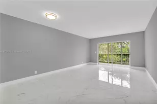 1201 Hillcrest Ct, Hollywood, FL 33021 - Photo 10