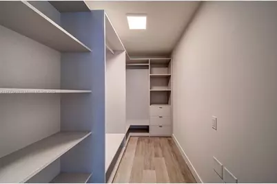 1756 N Bayshore Dr #18F, Miami, FL 33132 - Photo 16