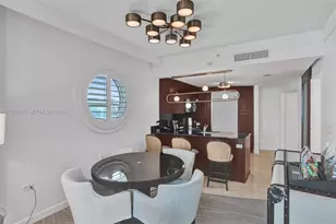 4391 Collins Ave, Miami Beach, FL 33140 - Photo 16