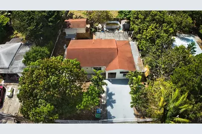 596 NW 109th St, Miami, FL 33168 - Photo 1