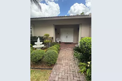 14679 Glencairn Rd, Miami Lakes, FL 33016 - Photo 34