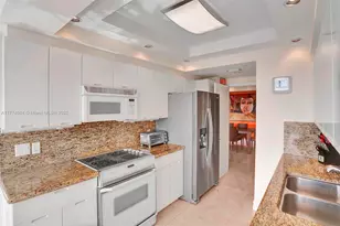 2000 Island Blvd, Aventura, FL 33160 - Photo 14