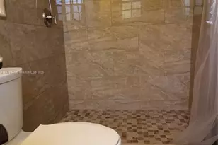 870 NW 14th Ct, Miami, FL 33125 - Photo 40