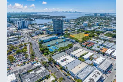 7300 Harding Ave, Miami Beach, FL 33141 - Photo 16