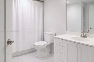 19390 Collins Ave, Sunny Isles Beach, FL 33160 - Photo 20