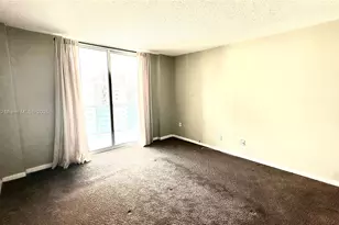 19390 Collins Ave, Sunny Isles Beach, FL 33160 - Photo 52