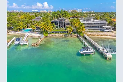 9 Harbor Pt, Key Biscayne, FL 33149 - Photo 2