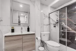 8775 Park Blvd, Miami, FL 33172 - Photo 12