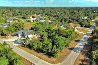 2500 E 9th St, Lehigh Acres, FL 33936 - Photo 8