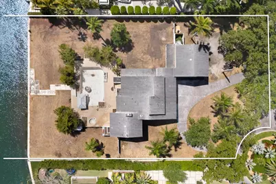 30 Leucadendra Dr, Coral Gables, FL 33156 - Photo 12