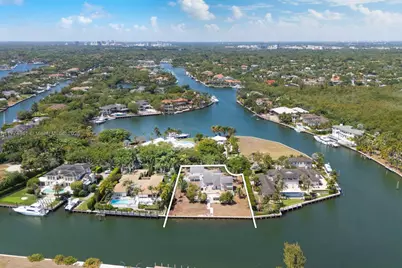 30 Leucadendra Dr, Coral Gables, FL 33156 - Photo 2