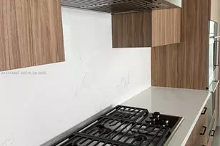 5725 W Ashwood, Hollywood, FL 33312 - Photo 12