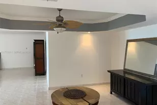 8855 E Collins Ave, Surfside, FL 33154 - Photo 14