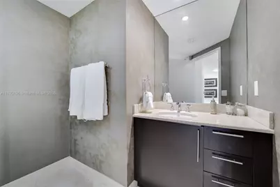 1331 Brickell Bay Dr #2605, Miami, FL 33131 - Photo 12