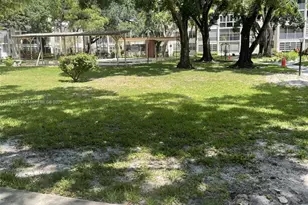 2600 NW 49th Ave, Lauderdale Lakes, FL 33313 - Photo 26