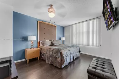 1500 Ocean Dr #705, Miami Beach, FL 33139 - Photo 20