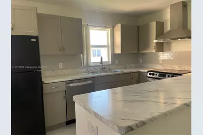 233 Saxony E #233, Delray Beach, FL 33446 - Photo 4