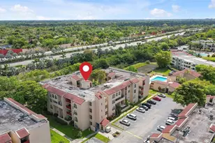 10661 SW 108th Ave, Miami, FL 33176 - Photo 34