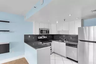 10661 SW 108th Ave, Miami, FL 33176 - Photo 8