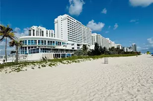 5445 Collins Ave, Miami Beach, FL 33140 - Photo 16