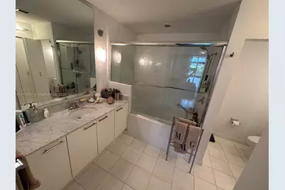 2001 Meridian Ave #309, Miami Beach, FL 33139 - Photo 14