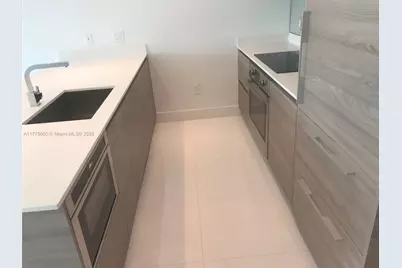 1300 S Miami Ave #4003, Miami, FL 33130 - Photo 4