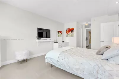 1950 S Ocean Dr #14H, Hallandale Beach, FL 33009 - Photo 12