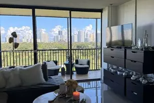 20335 W Country Club Dr, Aventura, FL 33180 - Photo 2