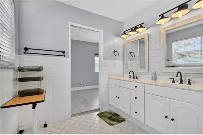 217 SE 5th St, Dania Beach, FL 33004 - Photo 12