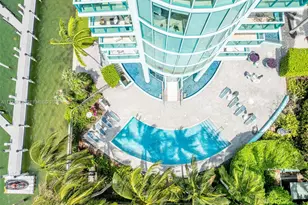 6000 Indian Creek Dr, Miami Beach, FL 33140 - Photo 32