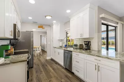 1424 SW 49th Street, Cape Coral, FL 33914 - Photo 16