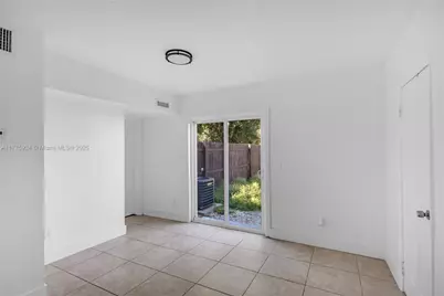 4111 SW 33rd St, West Park, FL 33023 - Photo 20