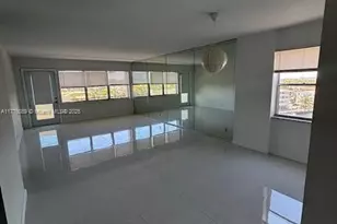 401 Golden Isles Dr, Hallandale Beach, FL 33009 - Photo 6