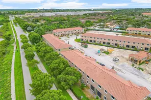 2445 SE 10th St, Homestead, FL 33035 - Photo 24