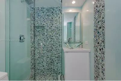 2301 Collins Ave #1424, Miami Beach, FL 33139 - Photo 16