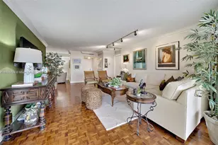 2000 Towerside Terrace, Miami, FL 33138 - Photo 2