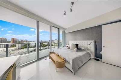 17001 E Collins Ave #1805, Sunny Isles Beach, FL 33160 - Photo 22