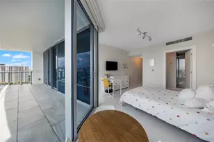 17001 E Collins Ave, Sunny Isles Beach, FL 33160 - Photo 28