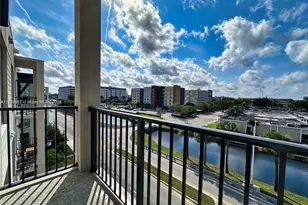 8167 NW 41st St, Doral, FL 33166 - Photo 18