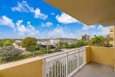 215 SW 42nd Ave #402, Miami, FL 33134 - Photo 16