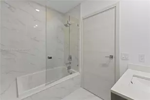 801 S Miami Ave, Miami, FL 33130 - Photo 20