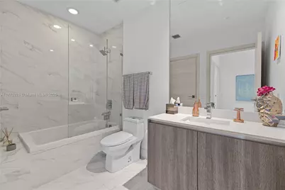 801 S Miami Ave #5209, Miami, FL 33130 - Photo 28