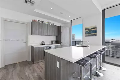 801 S Miami Ave #5209, Miami, FL 33130 - Photo 6